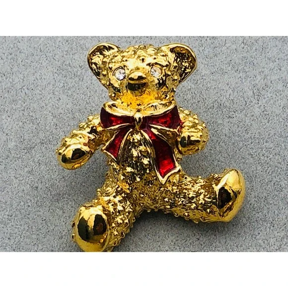 Vintage Gold Tone Brooch Pin Lot of 5 Butterfly Leaf Strawberry Teddy Bear Fan - Picture 10 of 12